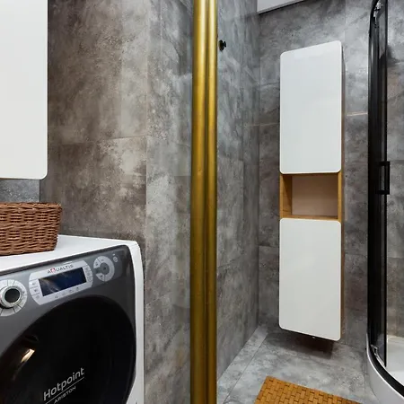 By Renters * Варшава