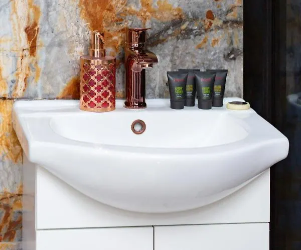 Apartment By Renters Warsaw