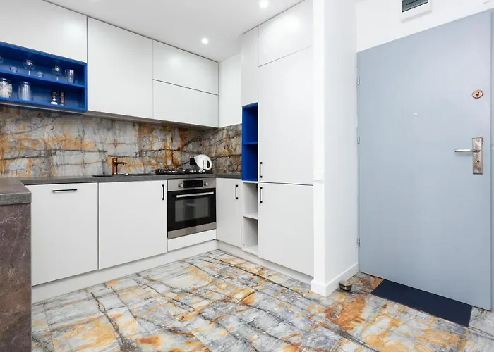 Apartment By Renters *